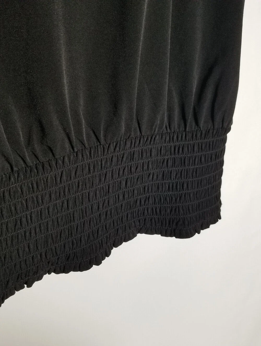Michael Kors Top Women's Medium Black Ruched Waist Embroidered Shoulders Blouse
